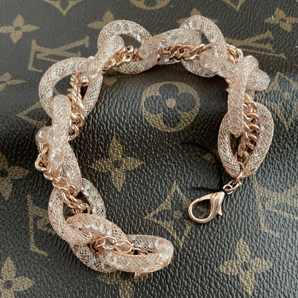 Guess rose gold bracelet